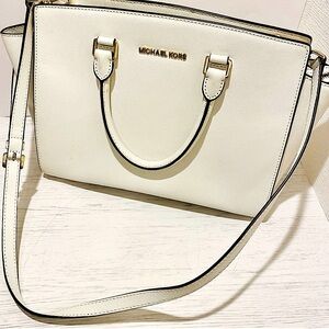 MICHAEL KORS White Saffiano Leather Bag